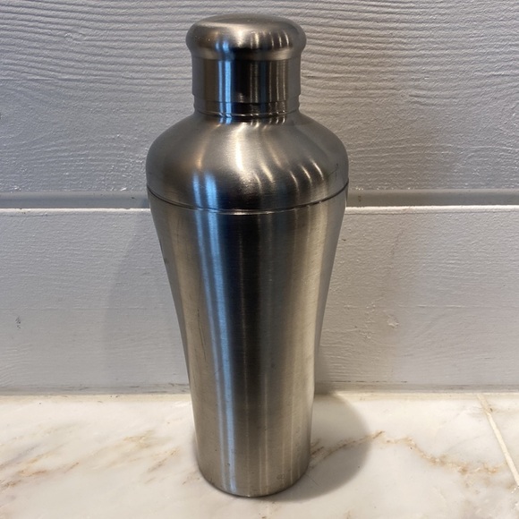 Stainless Steel Cocktail Shaker - Picture 3 of 11